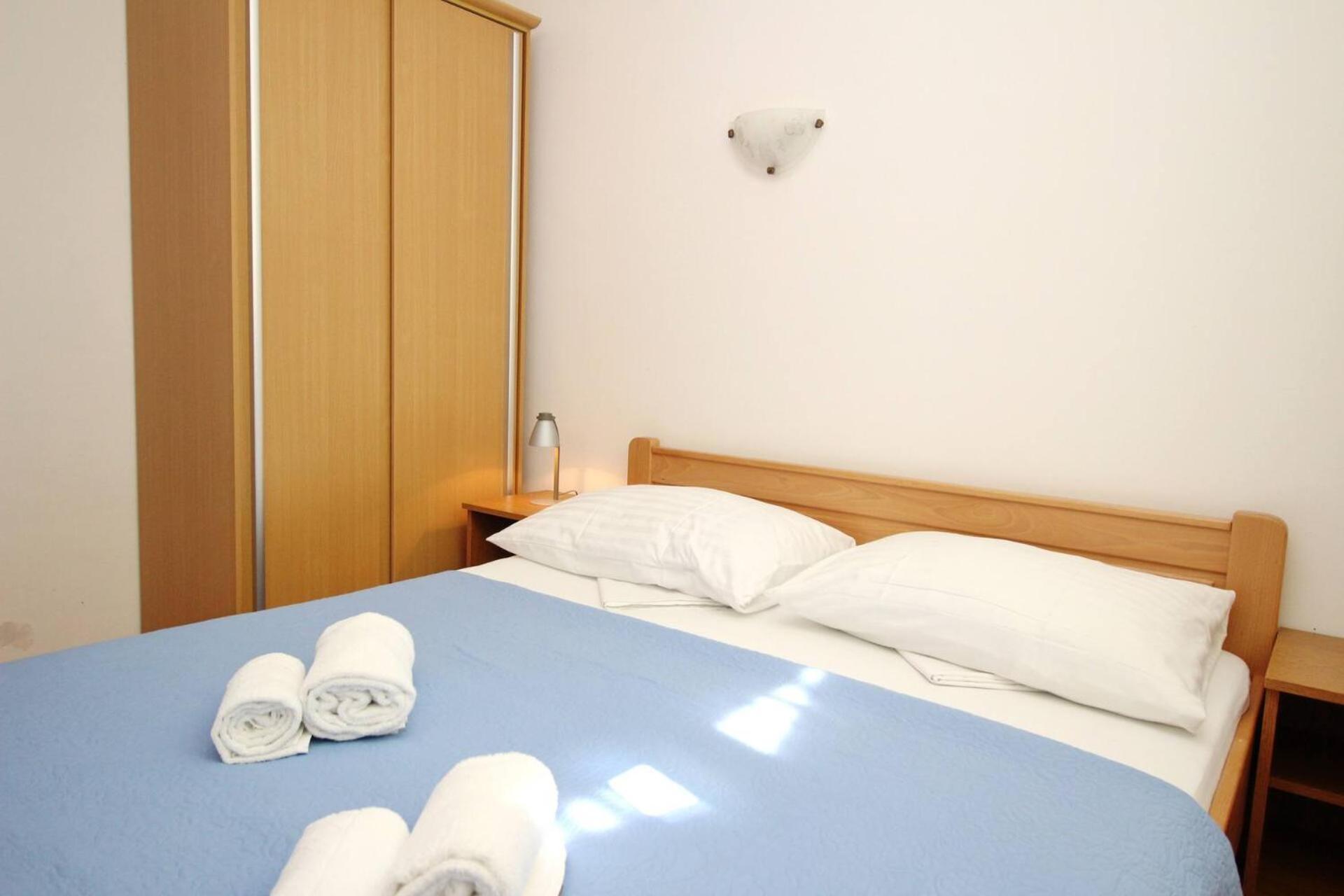 Apartments Knezevic バスカ エクステリア 写真